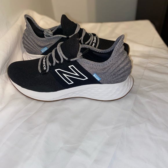 New Balance Other - FRESH FOAM ROAV RUNNING SHOE - MEN'S